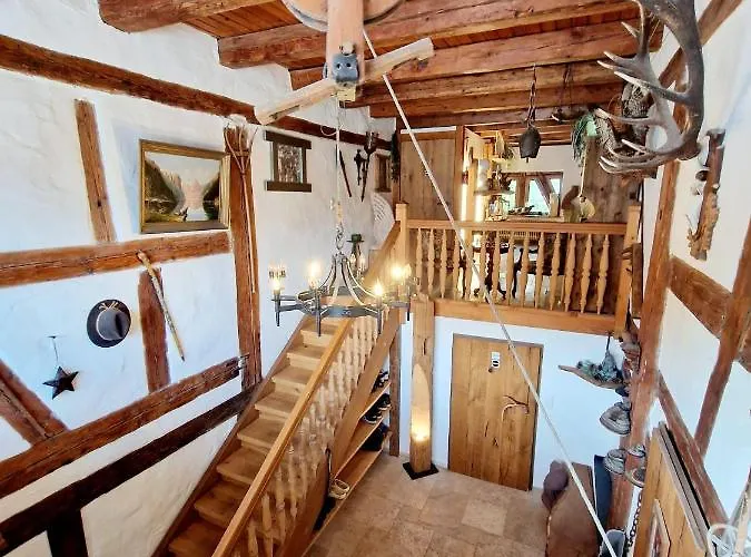 Wood & Stone Lodge 3